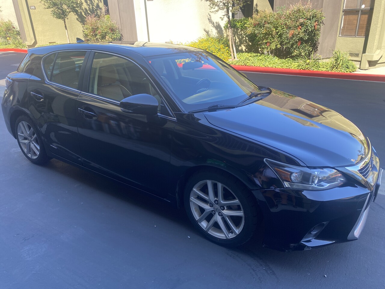 2015 LEXUS CT 200H 4D Hatchback (Black) 썸네일 2