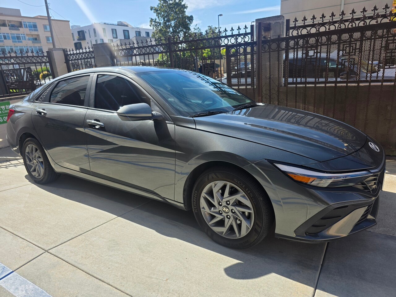 2024 .Elantra 크래딧. 쏘셜 없이 구매 할수 있습니다 썸네일 2