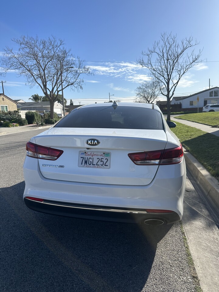 [귀국 판매] 2016 Kia Optima 판매합니다 (91k mi / 클린타이틀) 썸네일 2