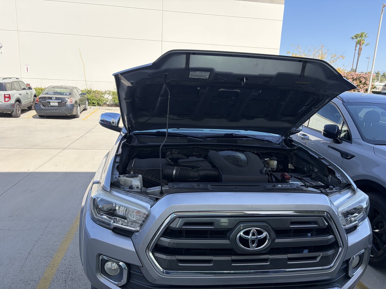 2017 관리 정말 잘된 TOYOTA TACOMA 판매 합니다. 썸네일 3