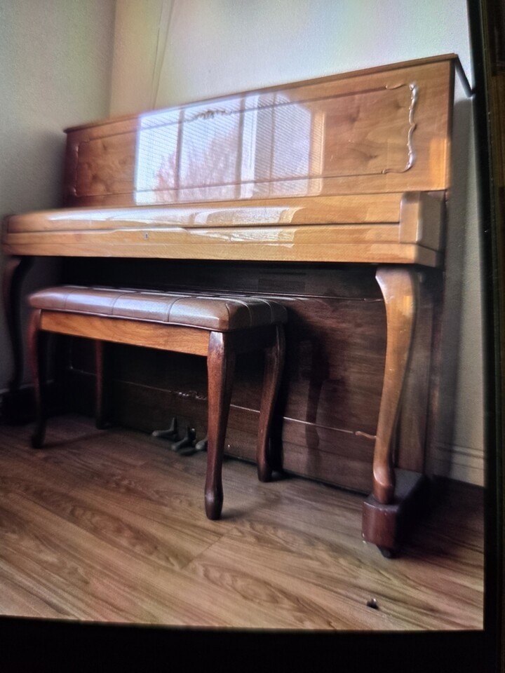 피아노 와 가전제품 모두 드립니다 이미지 1