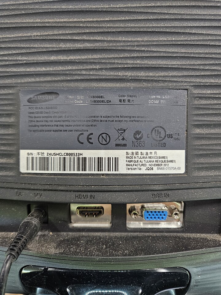 상태 좋은 삼성 모니터 팝니다. 24인치 썸네일 2