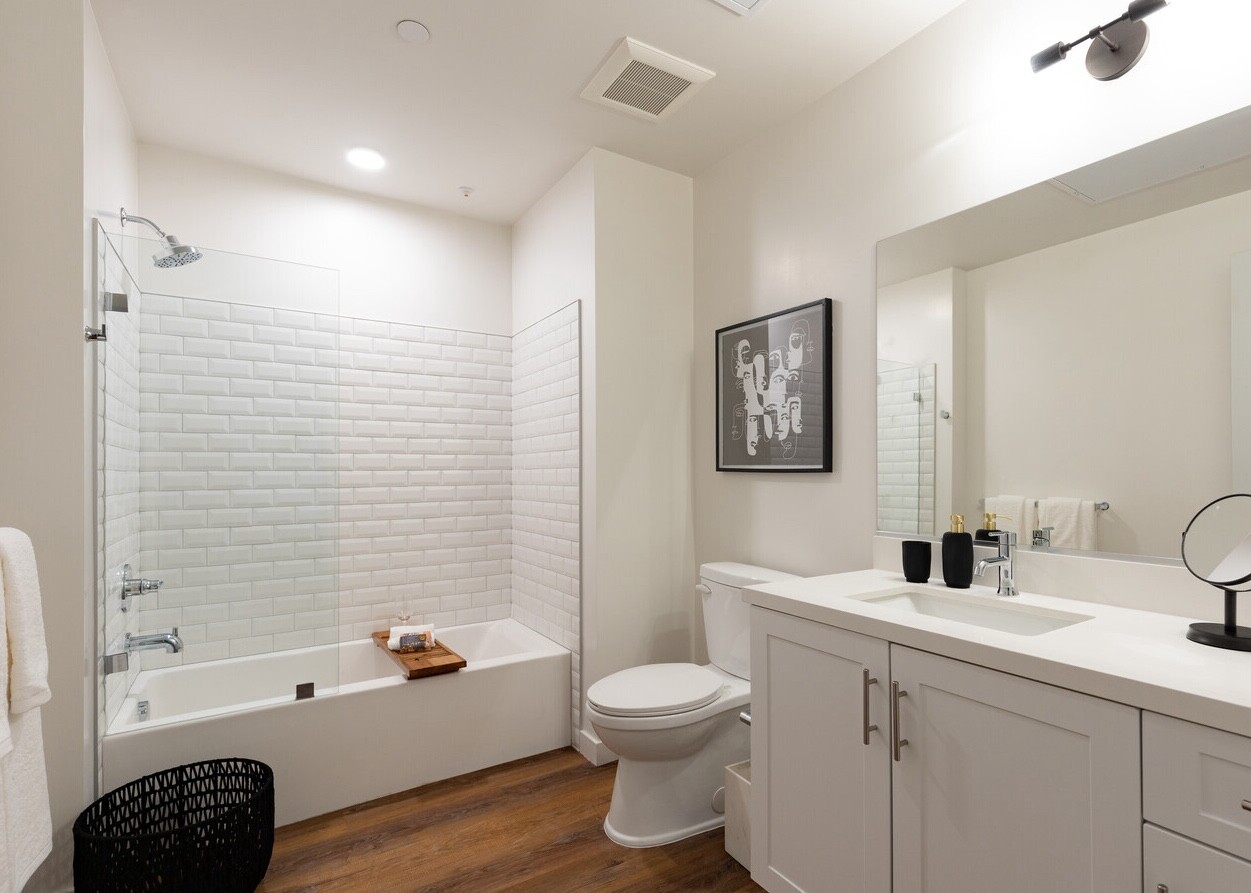 한인타운/8가+마리포사 6주Free 바로입주가능 발렛파킹가능 썸네일 3