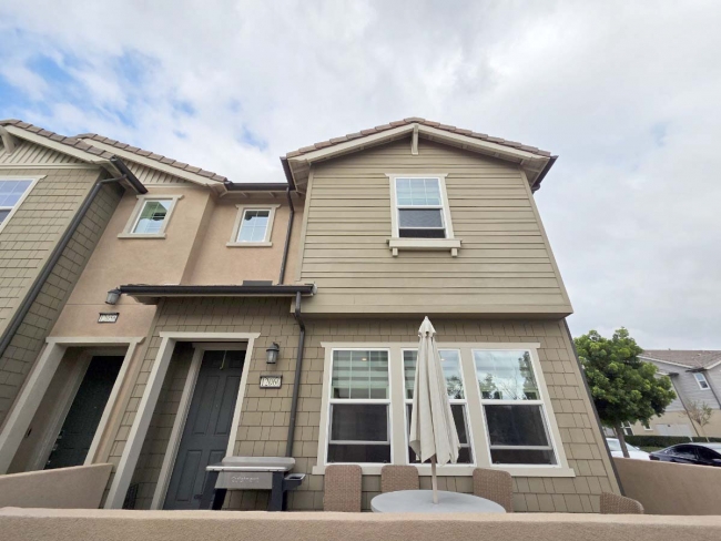 The Groves, 방4, 화3, 약1,720sf. 2층, 냉장고, 세탁기/건조기 포함. $4,300 썸네일 6