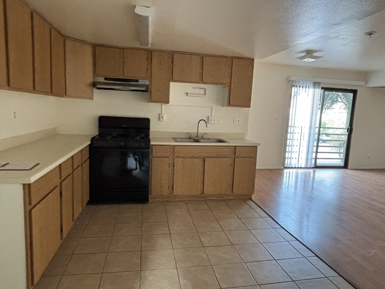 한타, 넓은 1베드 아파트 이미지 1