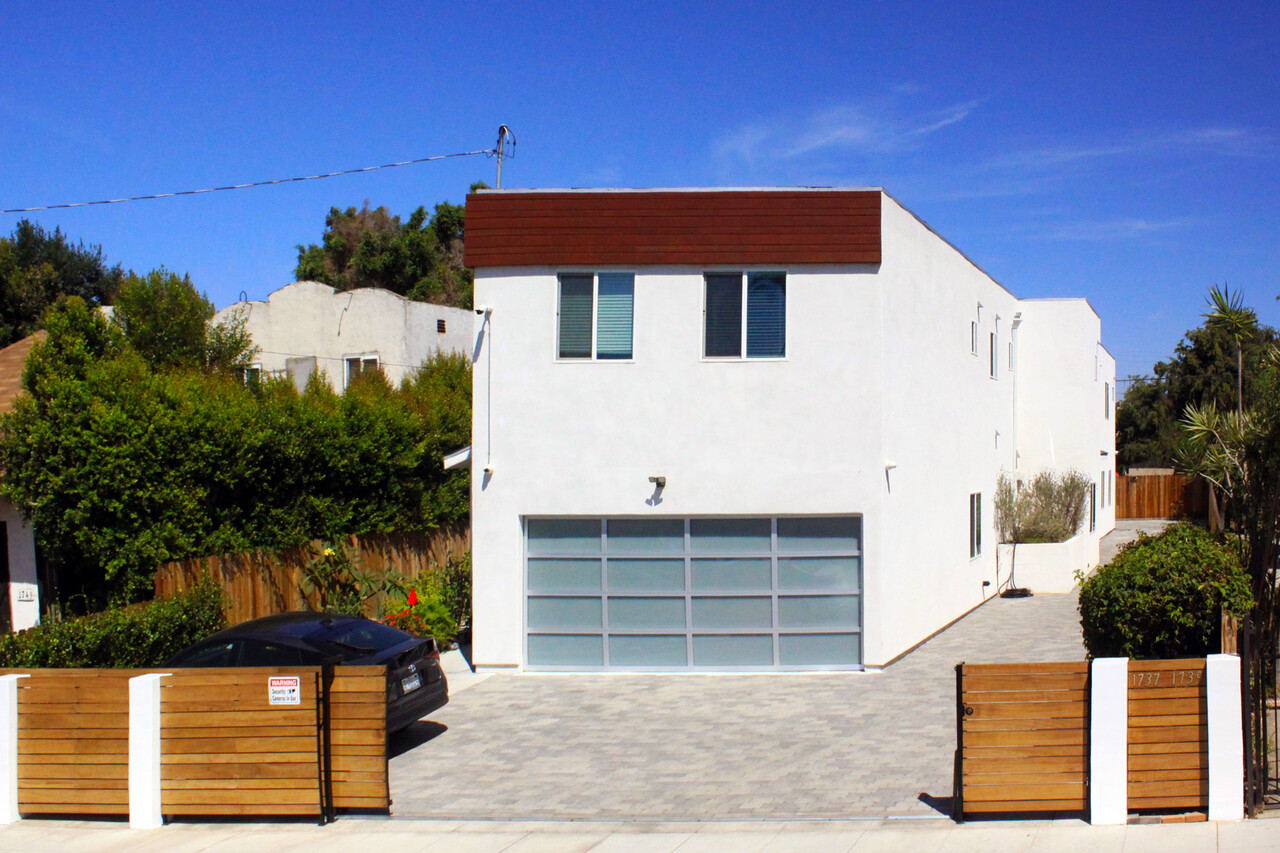 USC 근처 새 듀플렉스 방렌트, 가성비 최고인 Best Place in Town 이미지 1