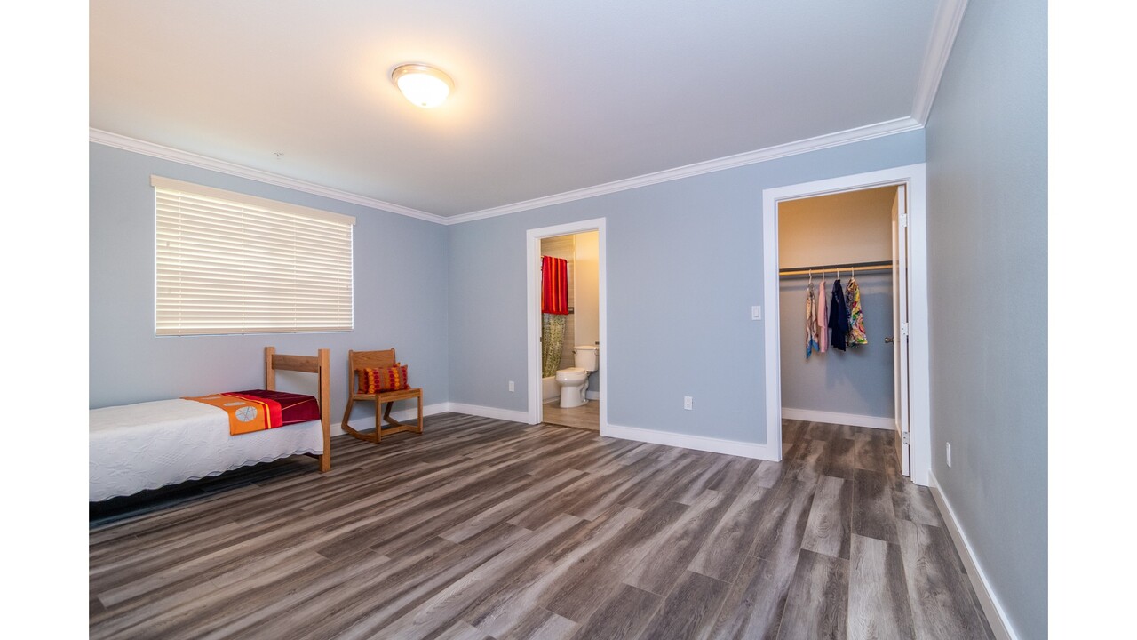 USC 근처 새 듀플렉스 방렌트, 가성비 최고인 Best Place in Town 썸네일 4