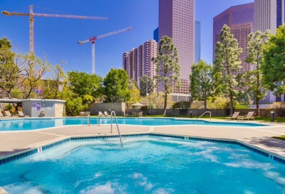 Bunker Hill Tower 다운타운 LA 럭셔리 콘도 1베드 (1 bed) 렌트 이미지 1