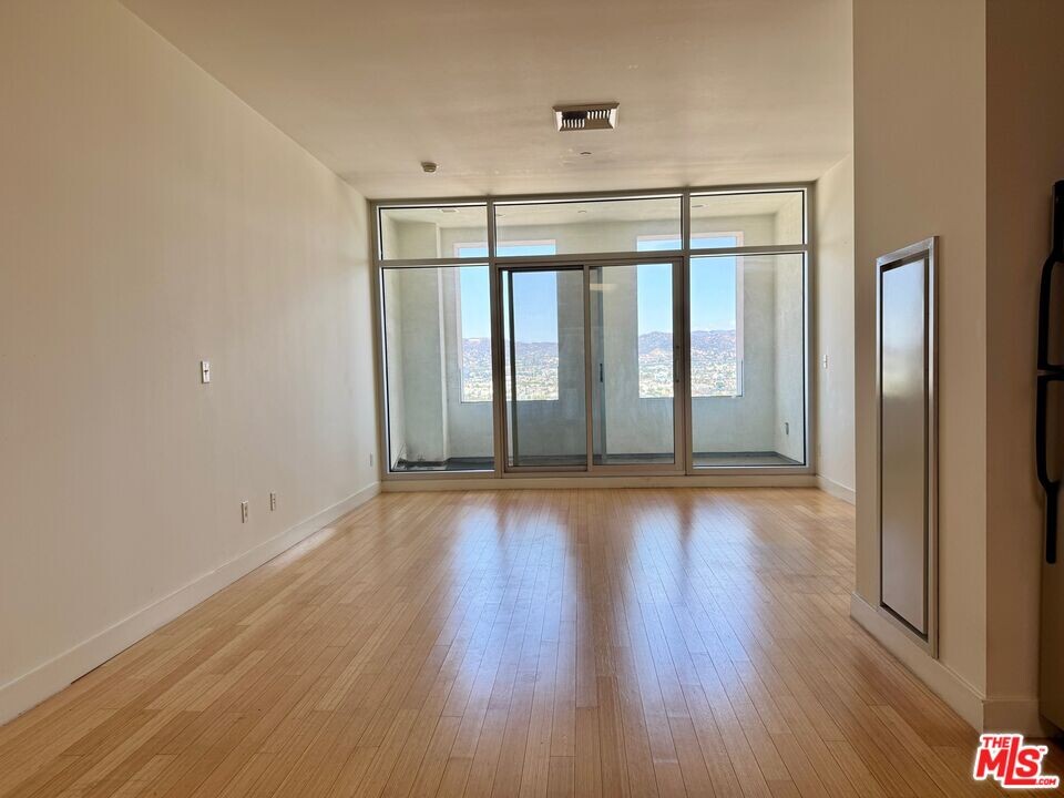 머큐리 원베드 썸네일 2