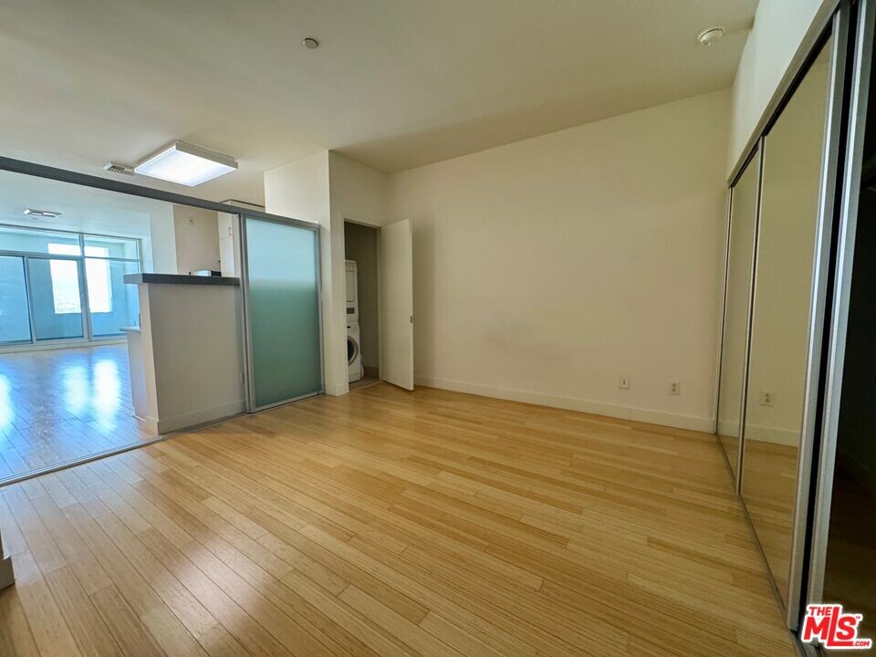 머큐리 원베드 썸네일 4