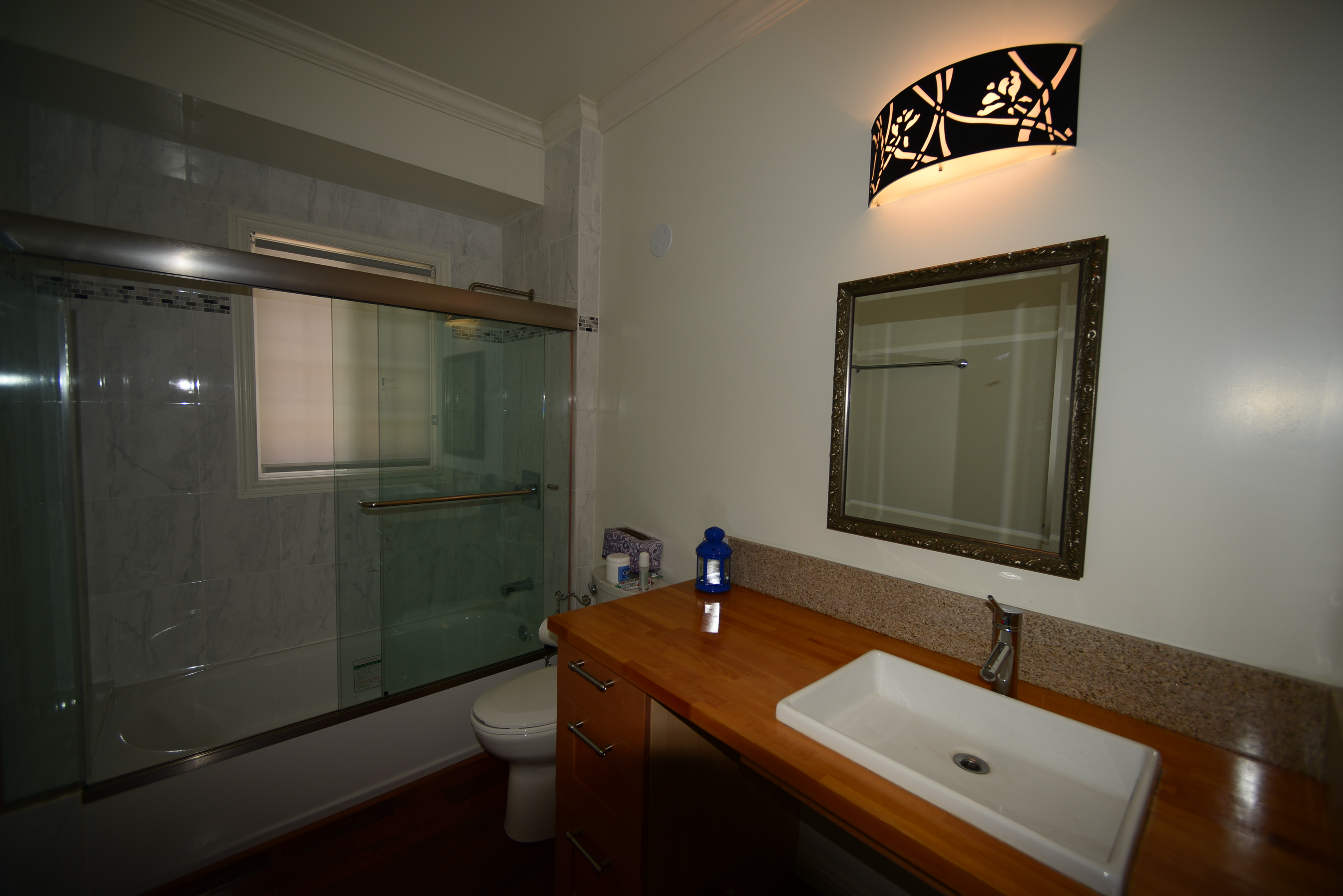 한인타운 중심가 2 배드 1 베스 820sf 렌트 썸네일 5