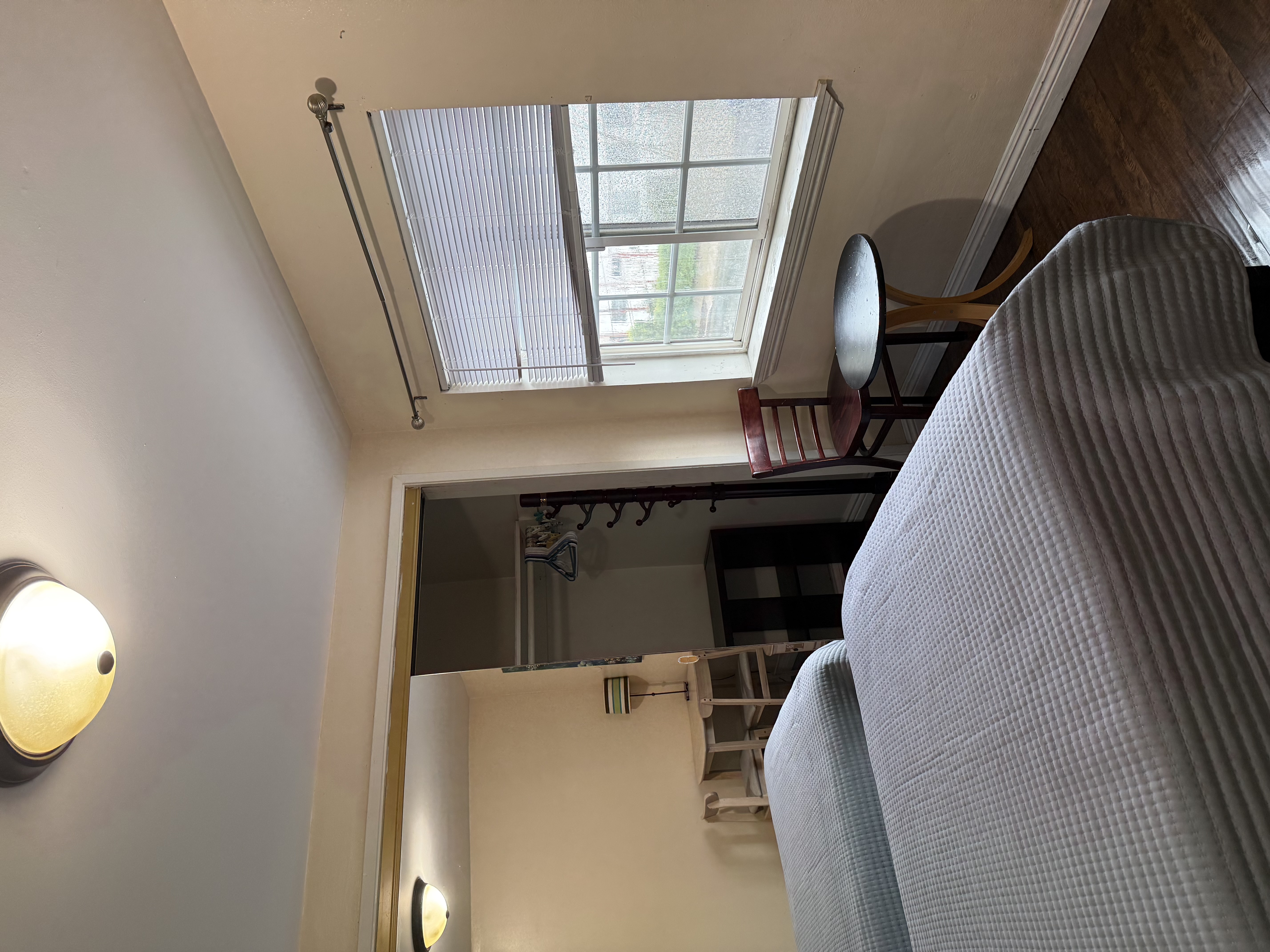 한타 김스전기 깨끗한 방 렌트 ($1000$1200) - 파킹/유틸/인터넷 포함 썸네일 2