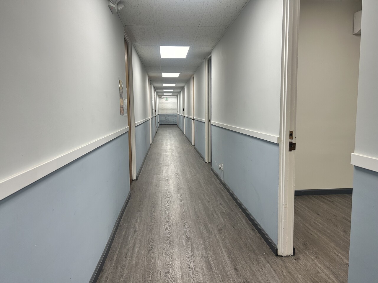 한인타운 5분거리 오피스 렌트합니다 (유틸 & 주차 포함) 이미지 1