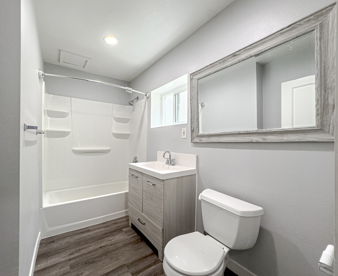 한인타운 중심 리모델링 1베드룸 / 1 파킹 한달무료 썸네일 6