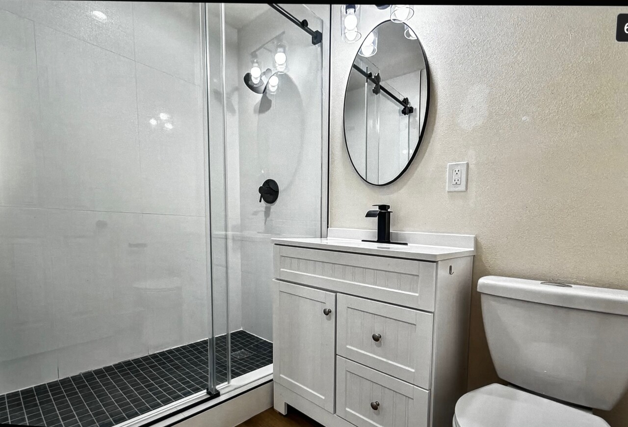 다운타운과 한타 5분거리 3Bed / 2 Bath 썸네일 7