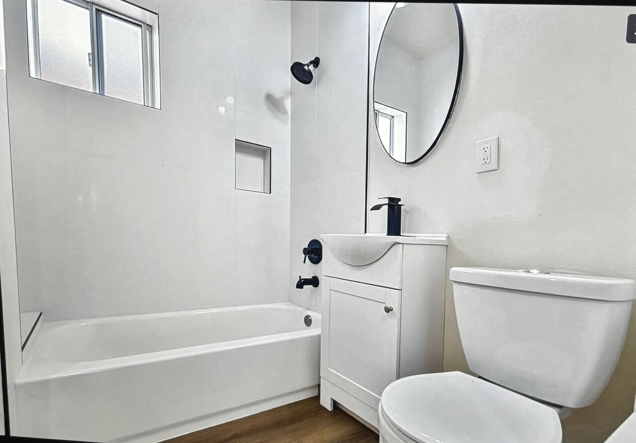 다운타운과 한타 5분거리 3Bed / 2 Bath 썸네일 8