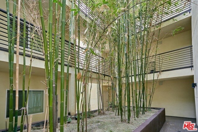 Hoover Apartment 2 Months Free!!! 썸네일 8