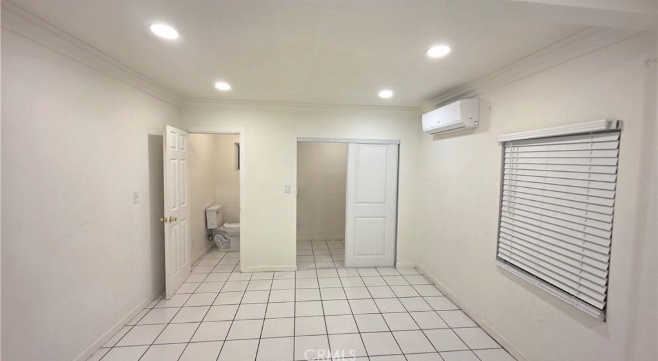 조용하고 깨끗한 2베드룸 뒷채 하우스 렌트합니다 썸네일 4