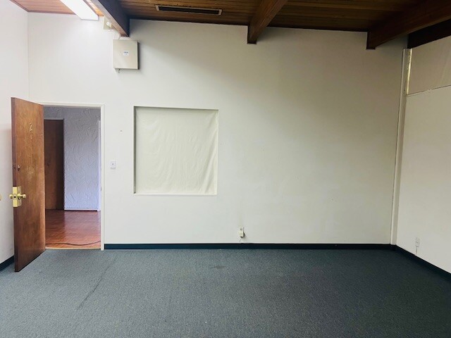 애나하임 하버길 사무실 썸네일 2