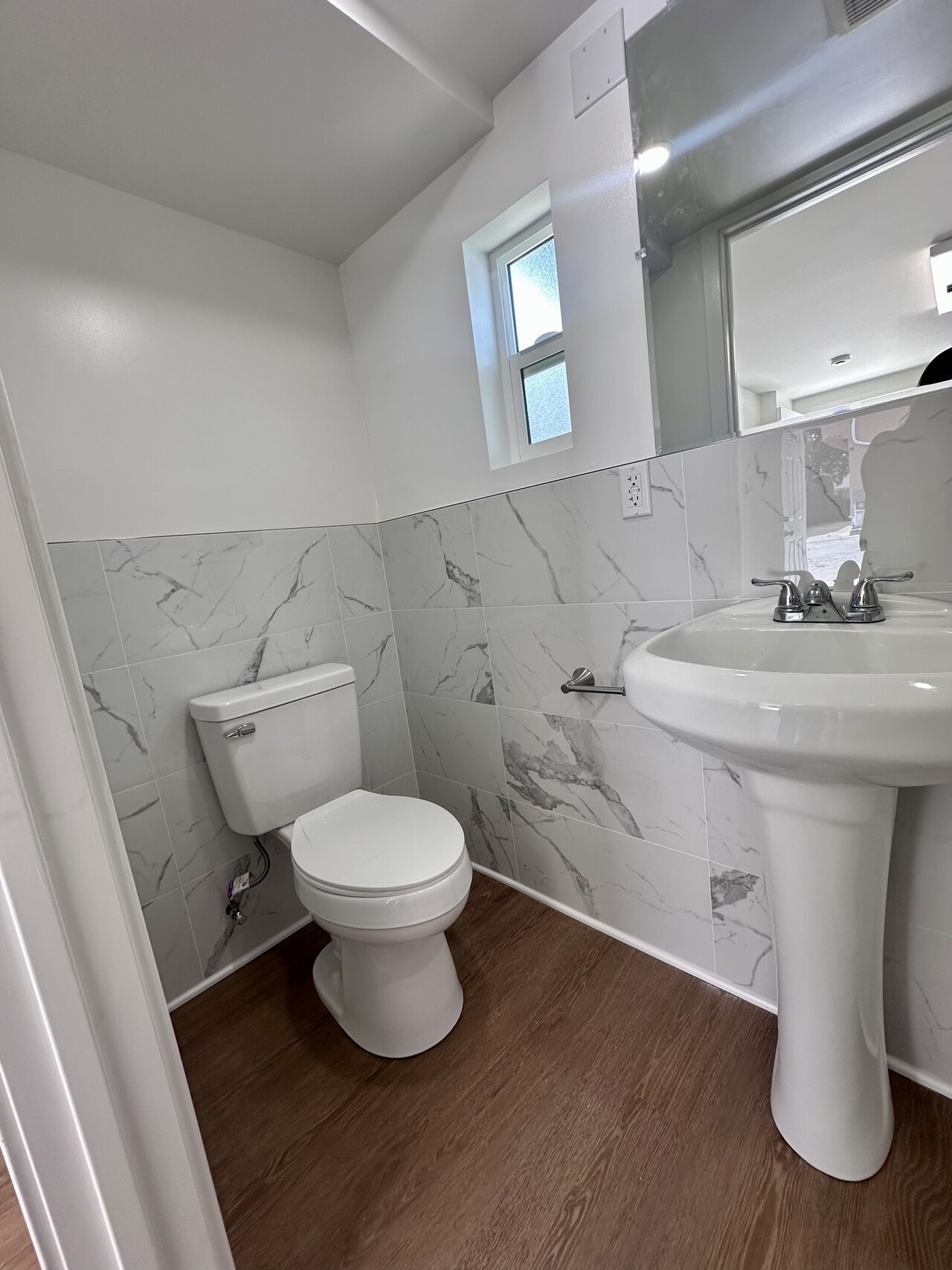 코리아타운 스튜디오 – 월 $1,600 썸네일 8