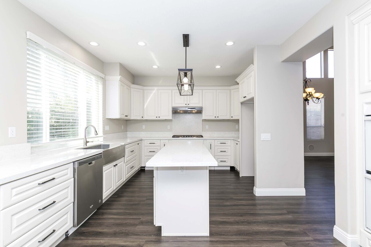 라 미라다 게이트 단지내 고급하우스(방5+화3) 썸네일 3