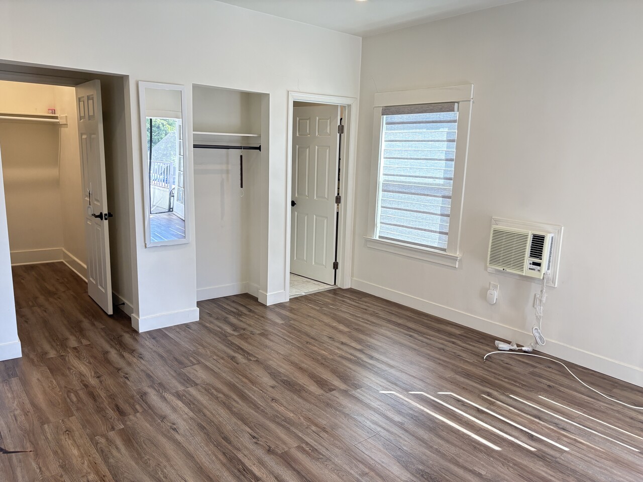 한타)1BD+1BA 리모델링 아파트.모든 유틸리티.넓은 야외 발코니 썸네일 3