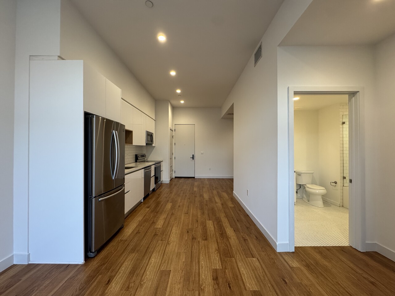 3rd/Mariposa 1B1B +Den 썸네일 3