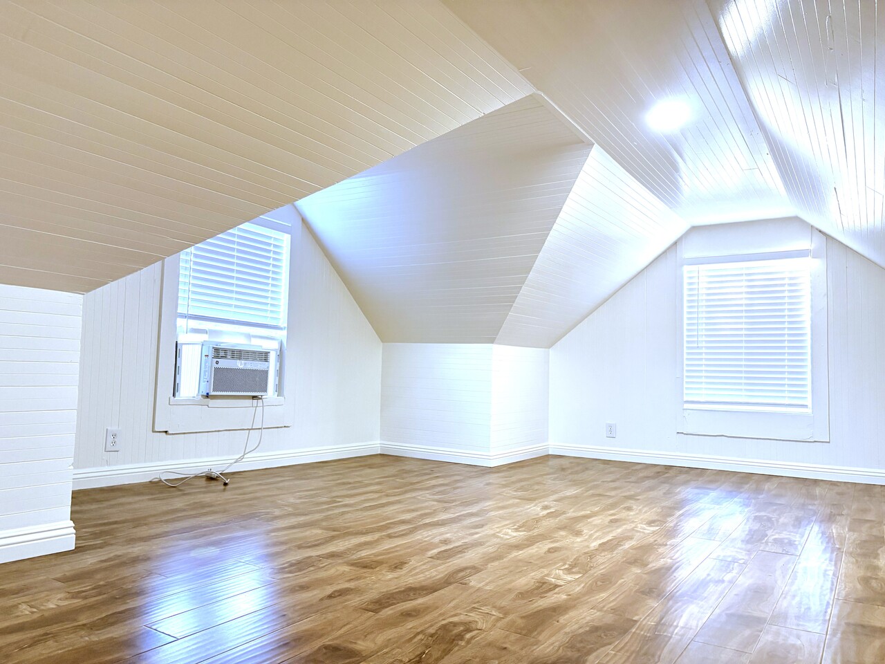 LA 2 베드 1 베스 썸네일 4