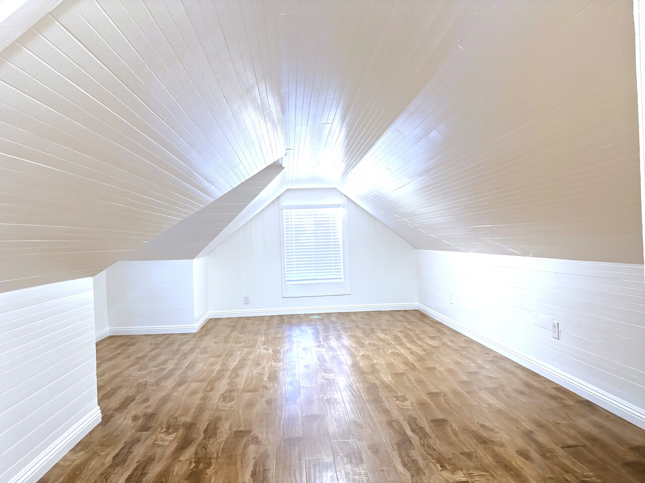 LA 2 베드 1 베스 썸네일 5