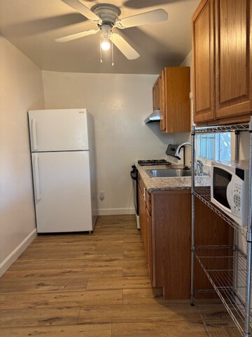 앞채 방1, 화장실1(유틸리티,파킹포함) 썸네일 3