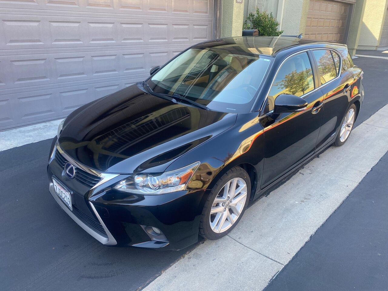 2015 LEXUS CT 200H 4D Hatchback (Black) 이미지 1