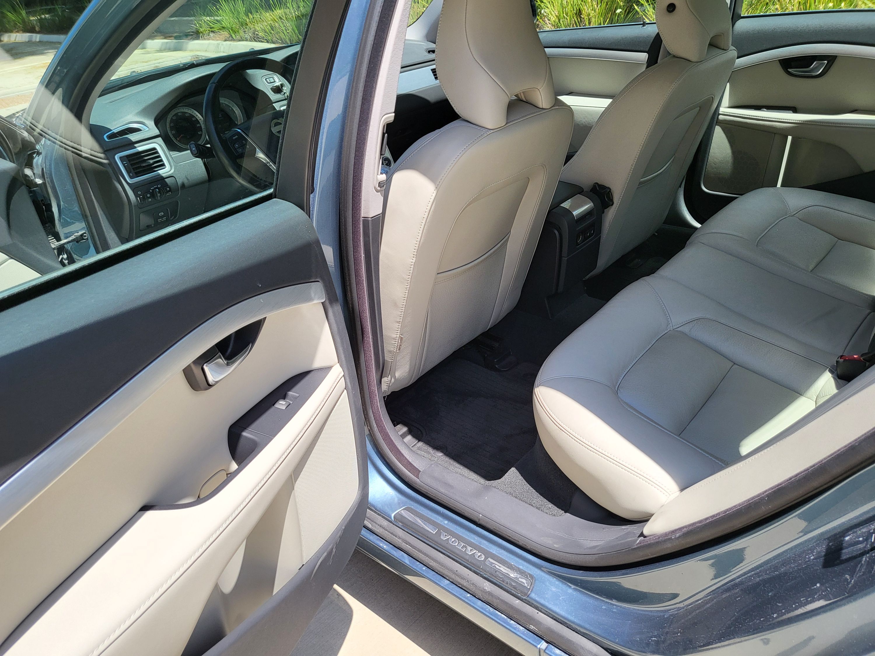 2013 VOLVO S80 T6 premier 새차같은 컨디션 판매 합니다. 썸네일 6