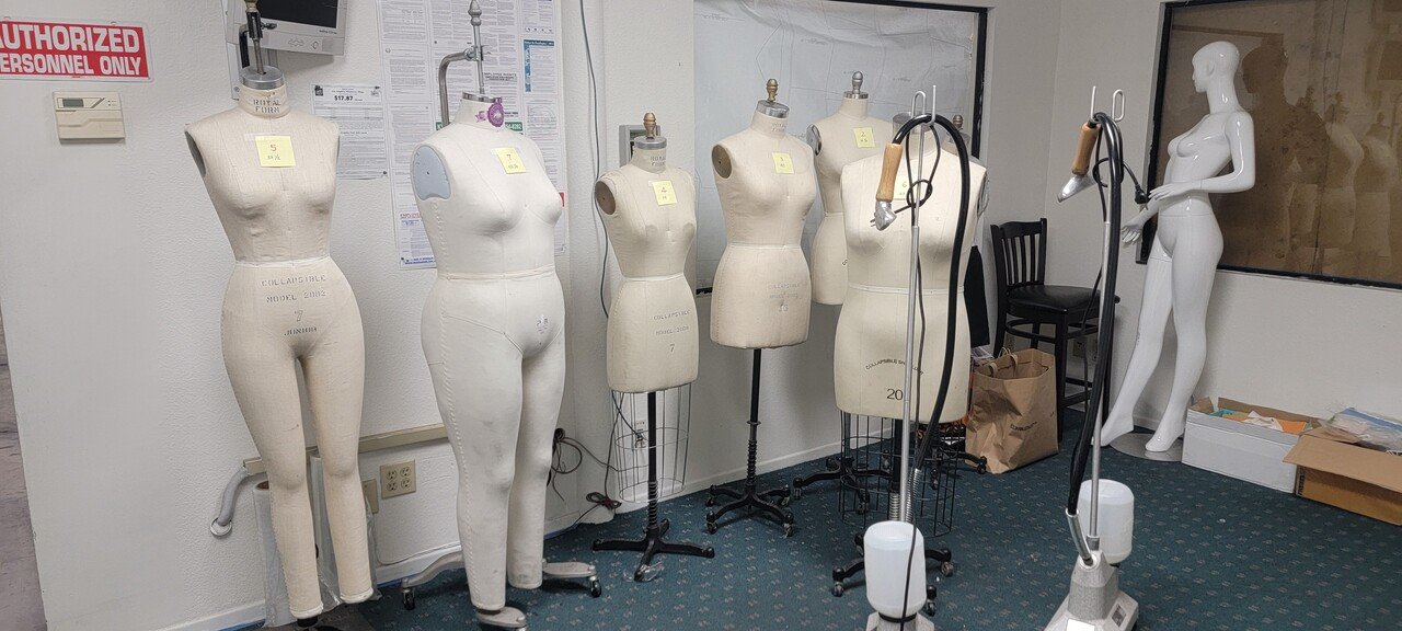 패턴작업 마네킹 창고정리