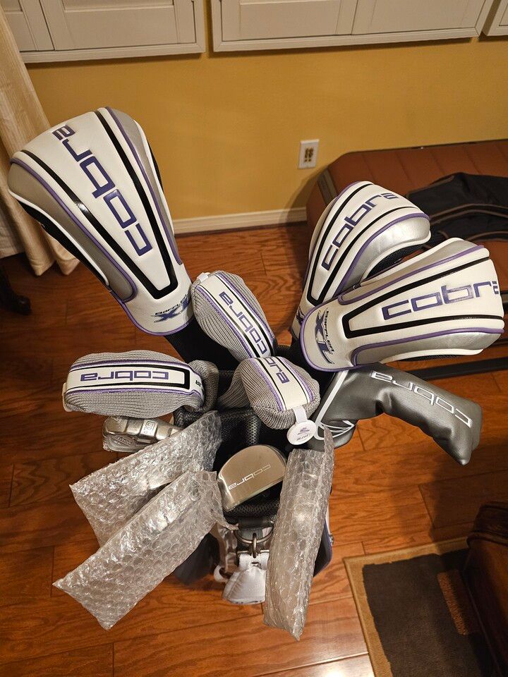 새 골프채 팝니다. (여성용 Cobra Baffler XL 풀세트) 썸네일 2