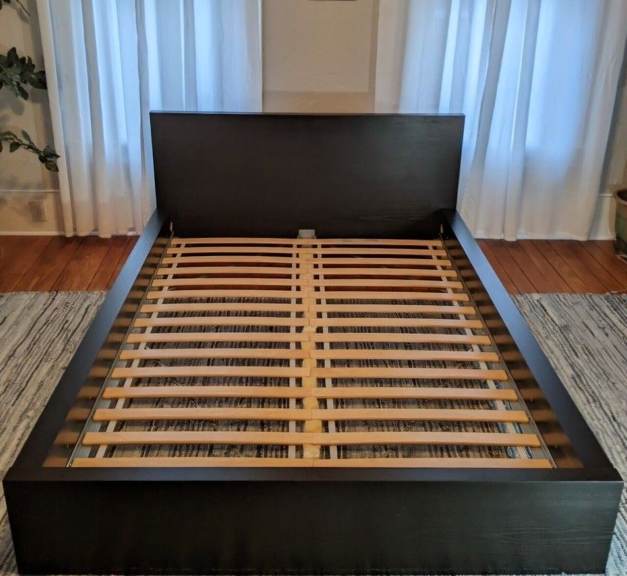 IKEA Full size 침대 이미지 1