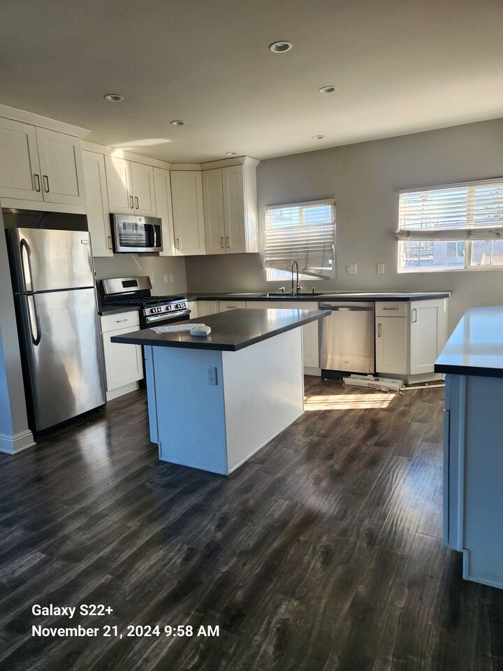 한인타운 3 bed 2 bath 렌트 썸네일 2