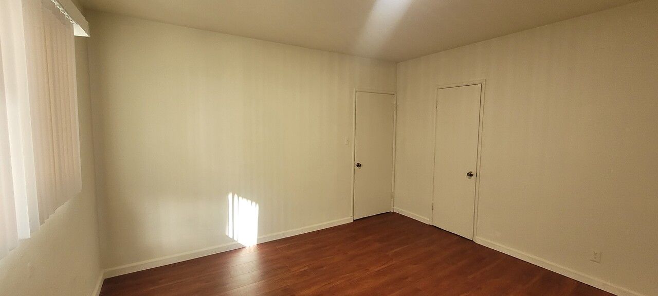 한인타운 넓은 2 BED 아파트 (1,050sf) 썸네일 4