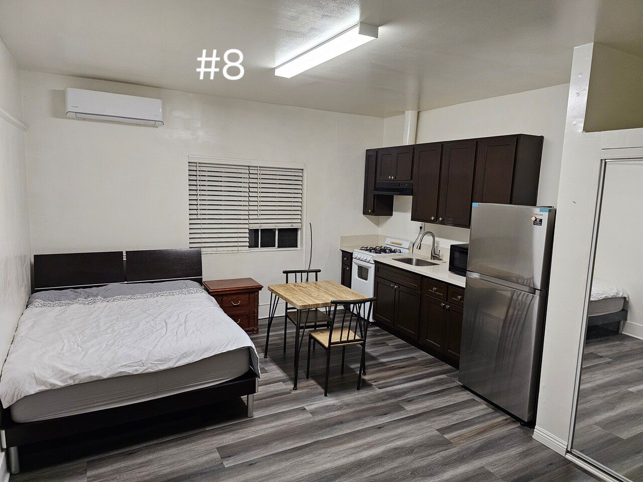 한인타운, 깨끗하고, 교통좋고, 유틸리티포함 그리고 가구풀옵션(선택유,무)